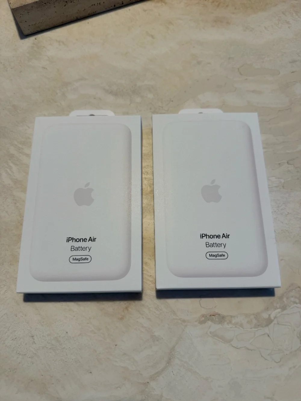NEW Apple iPhone Air MagSafe Battery - New in box, White, 2 units available